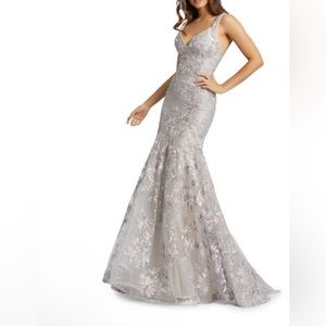 Mac Duggal Embroidered Embellished Mermaid Gown‎ 20146 NWT 16